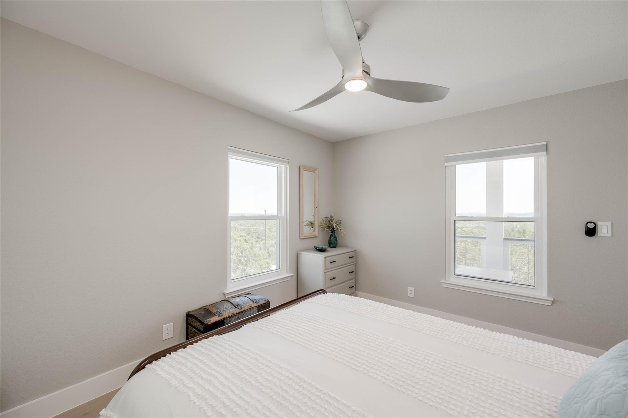 1805 Spring Valley Dr Property Photo 21
