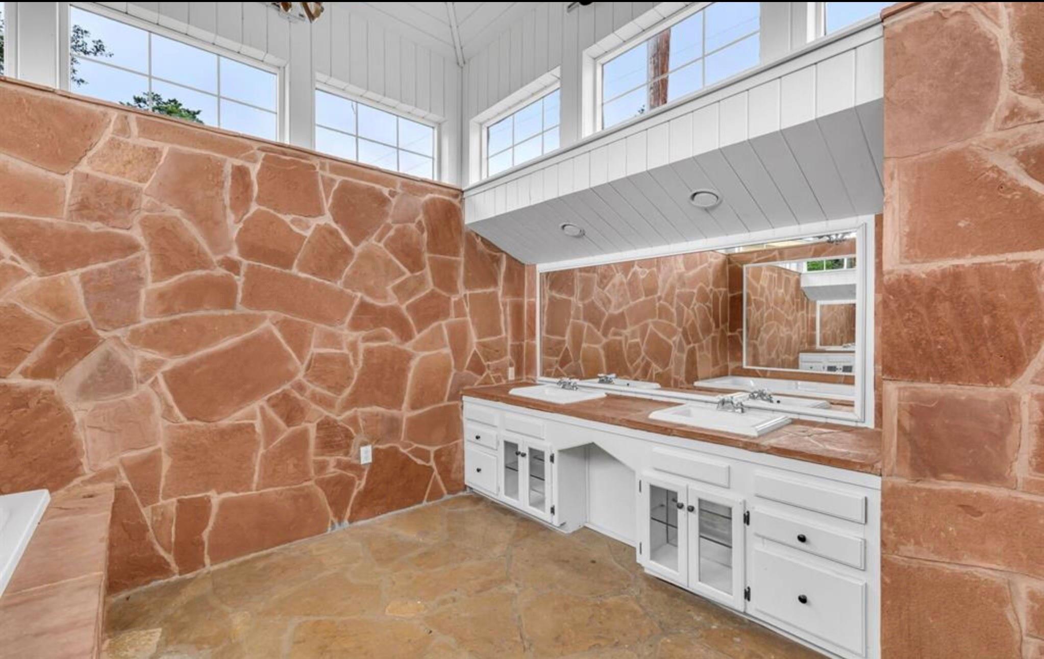 251 Circle Dr Property Photo 20