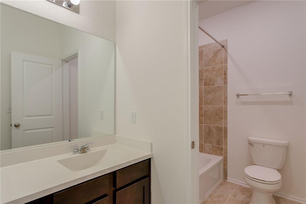 224 Montauk Loop Property Photo 27
