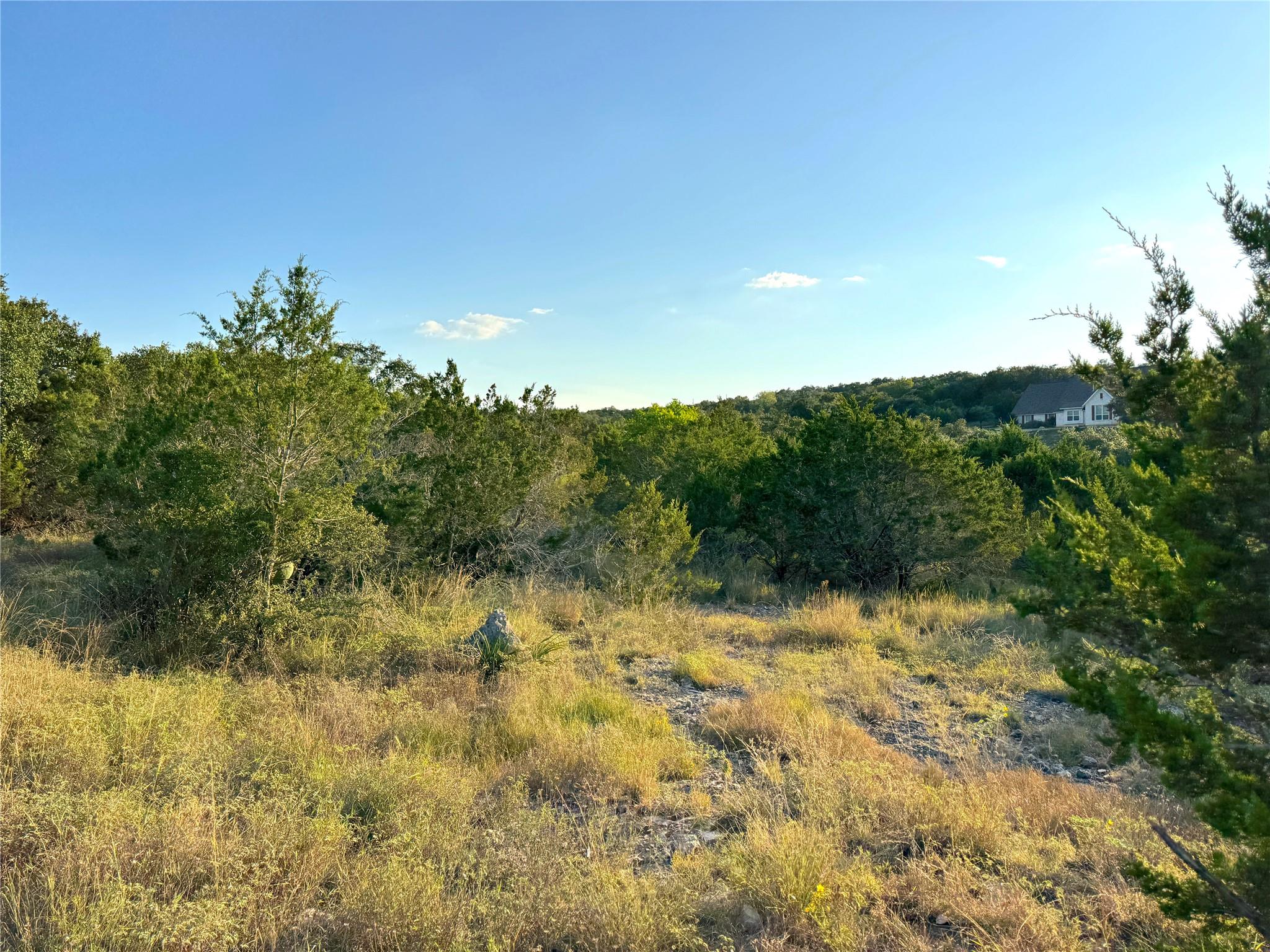 401 Scarlet Ct Property Photo 12