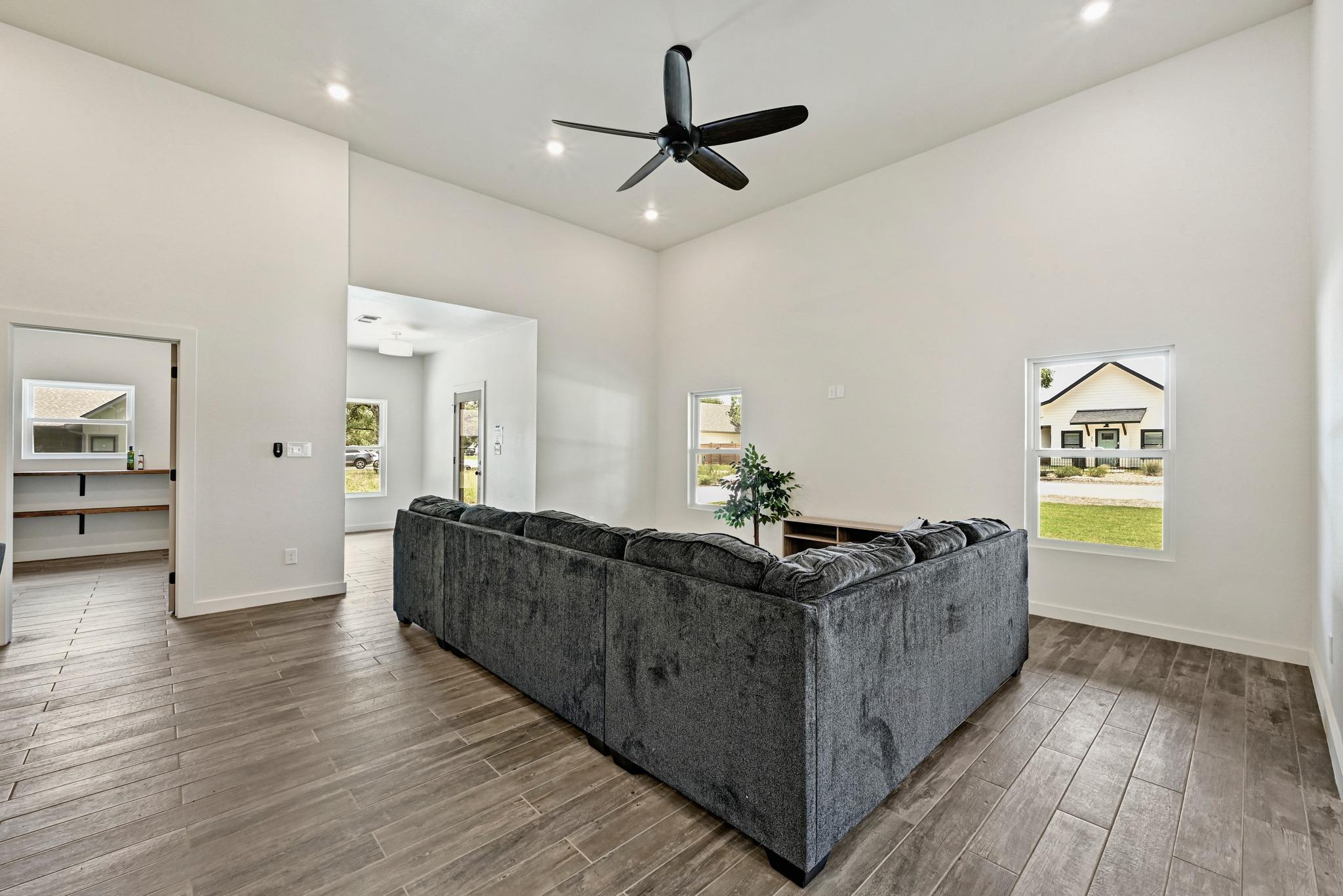 36 Summertime Cir Property Photo 10