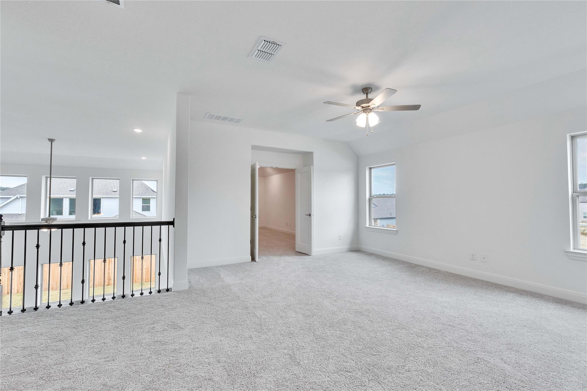1733 Scenic Heights Trl Property Photo 11
