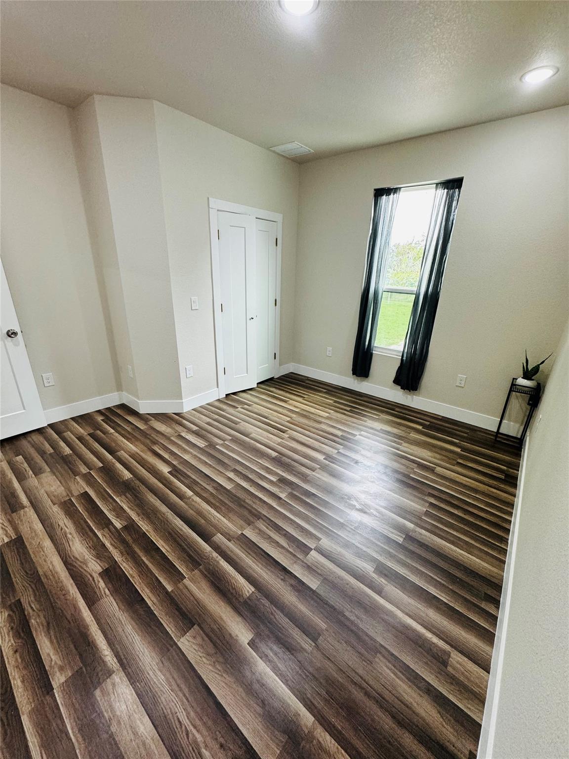 205 Third St Property Photo 11