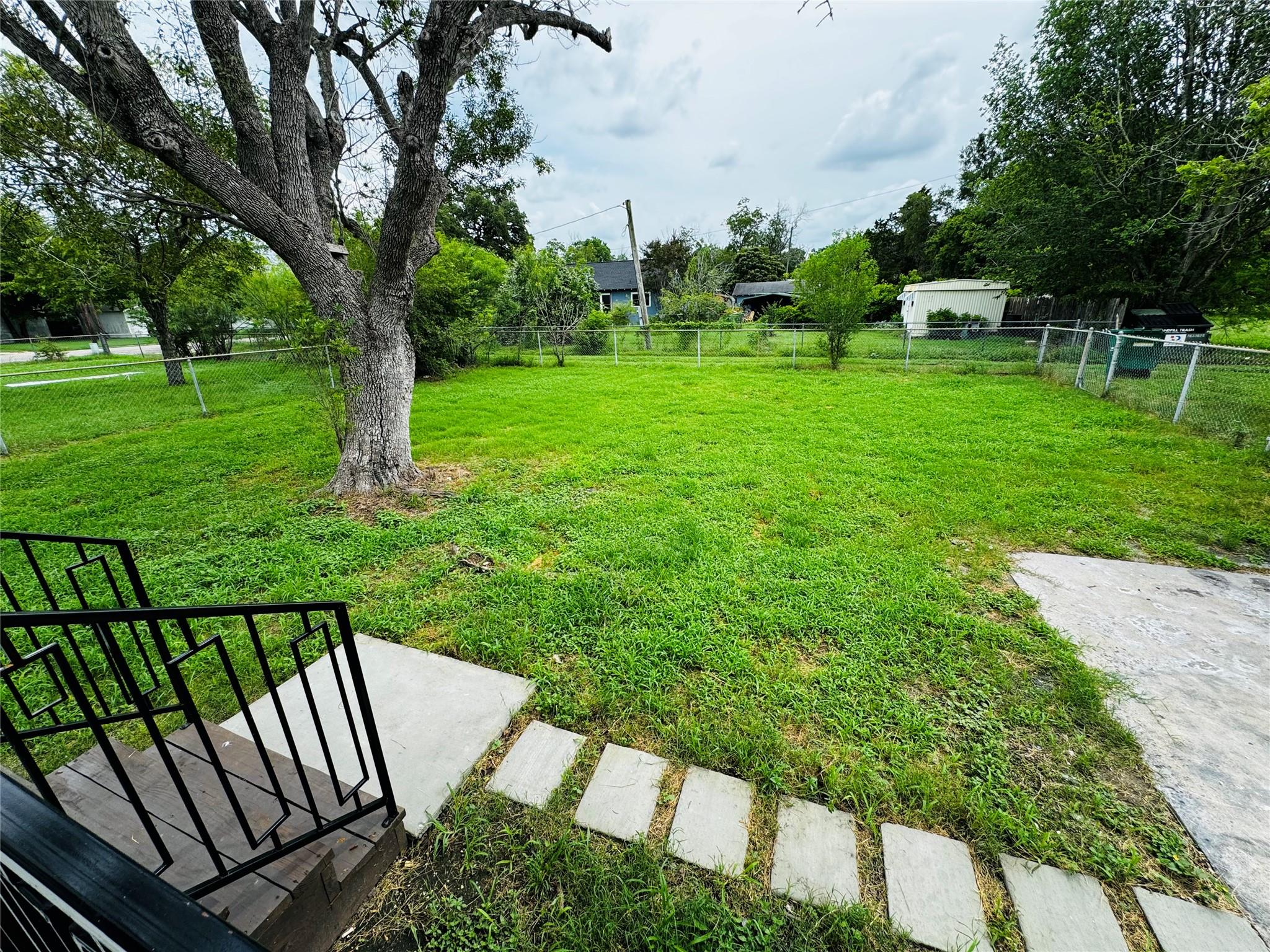 205 Third St Property Photo 19