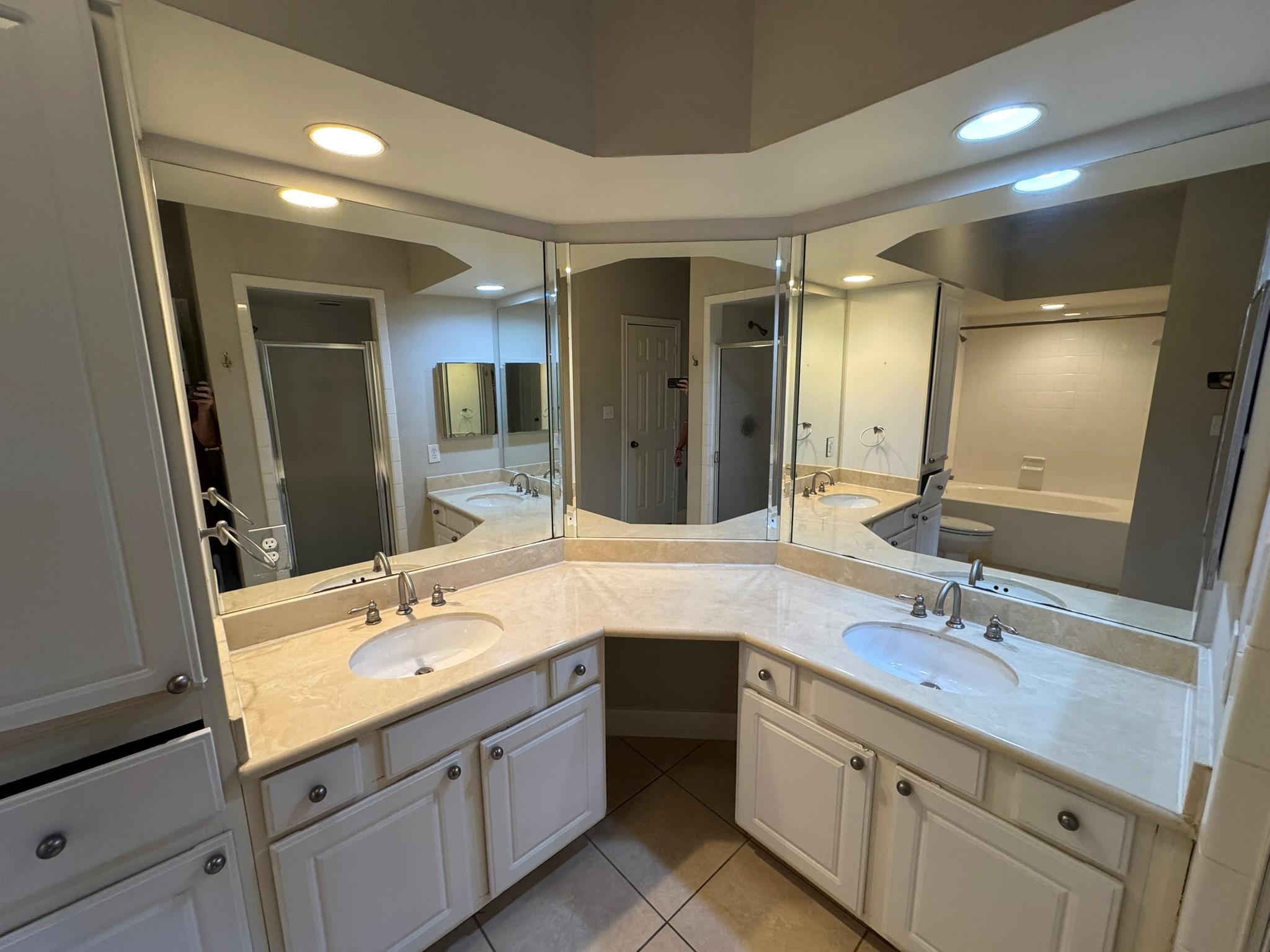 7701 Rialto Blvd #125 Property Photo 16