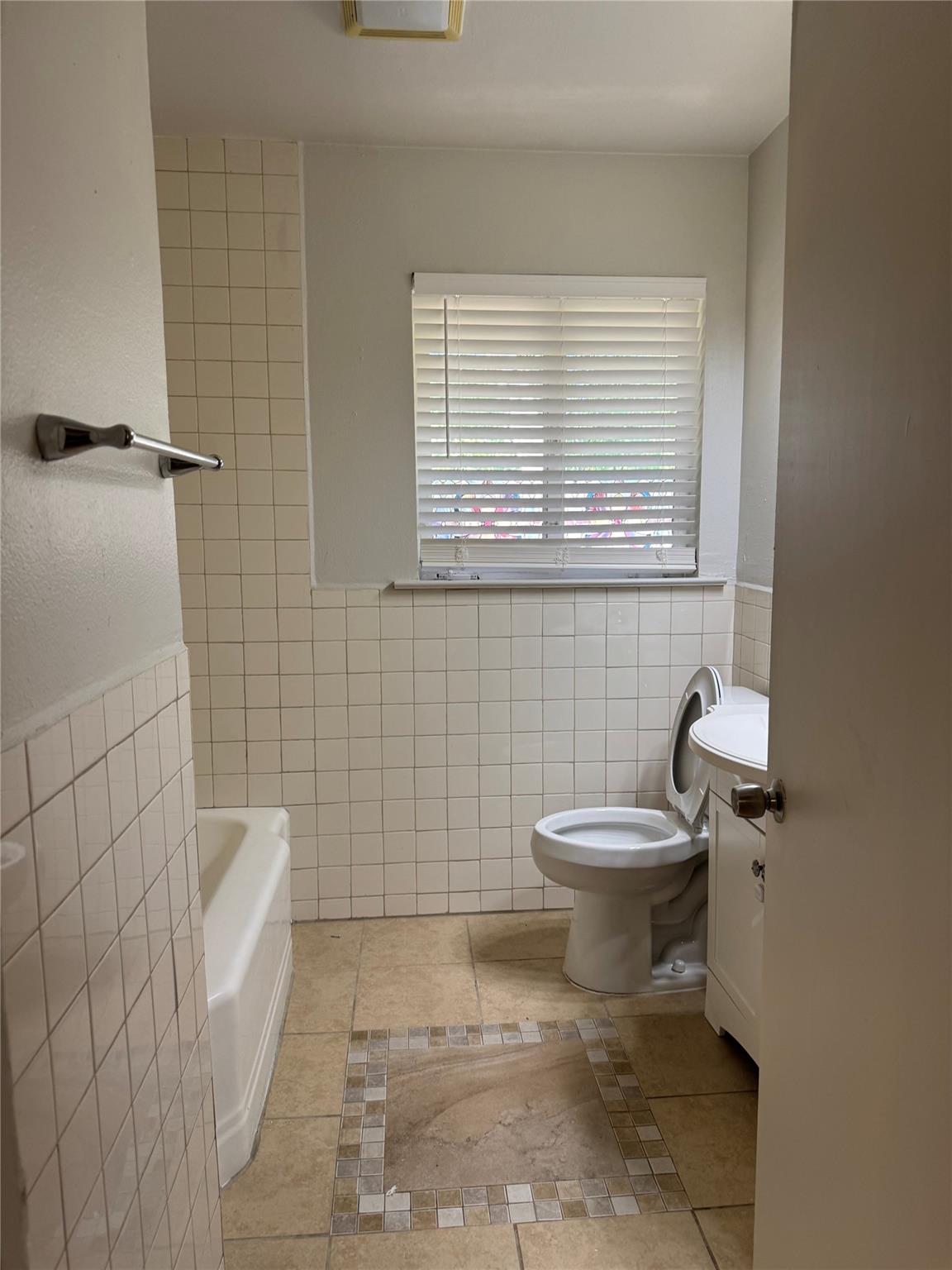 42 Waller St Property Photo 12