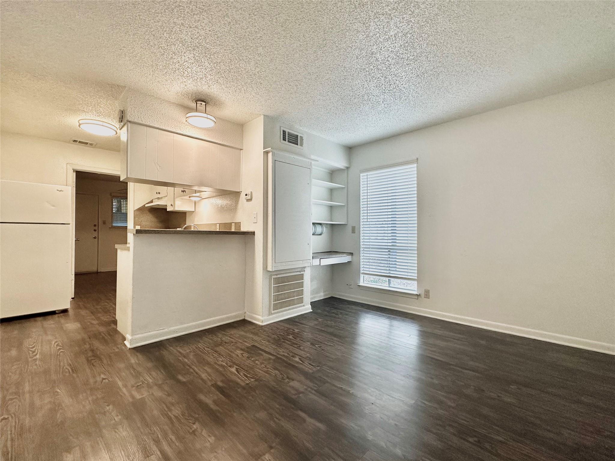 2808 Whitis Ave #c106 Property Photo 5