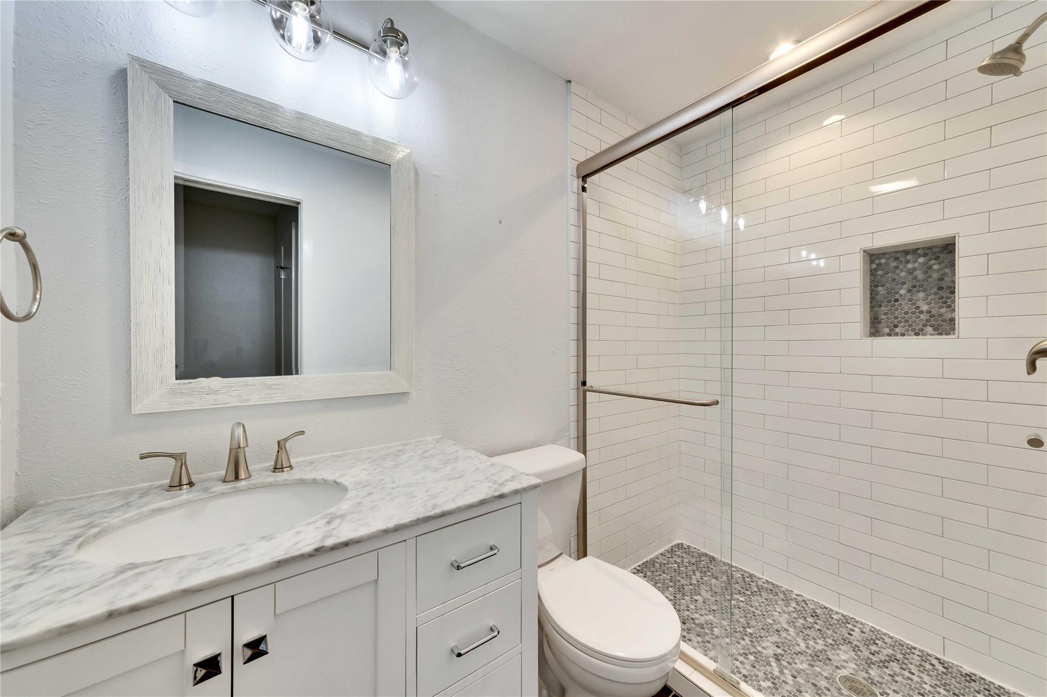 411 Chihuahua Trl Property Photo 13