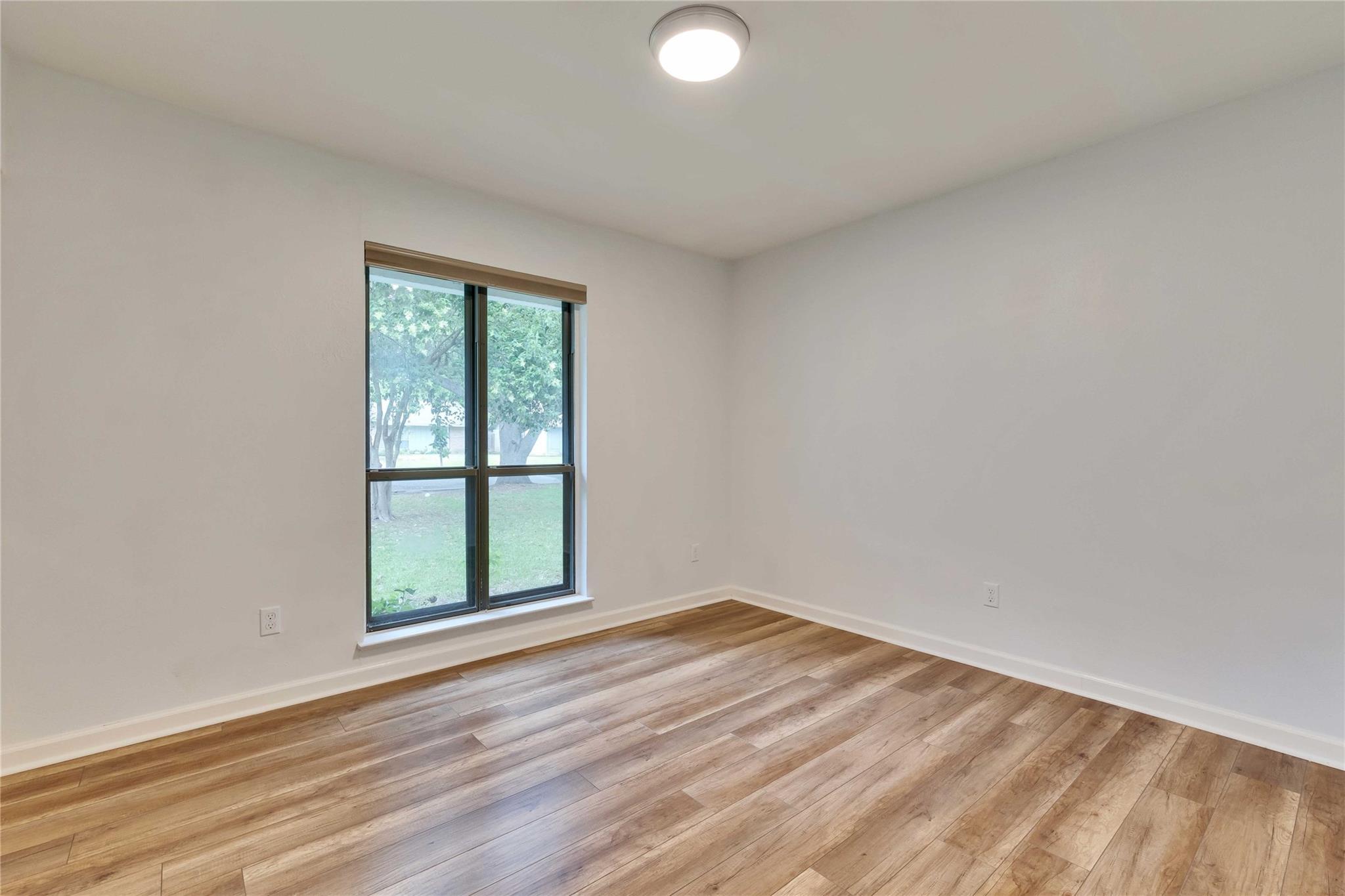 411 Chihuahua Trl Property Photo 15