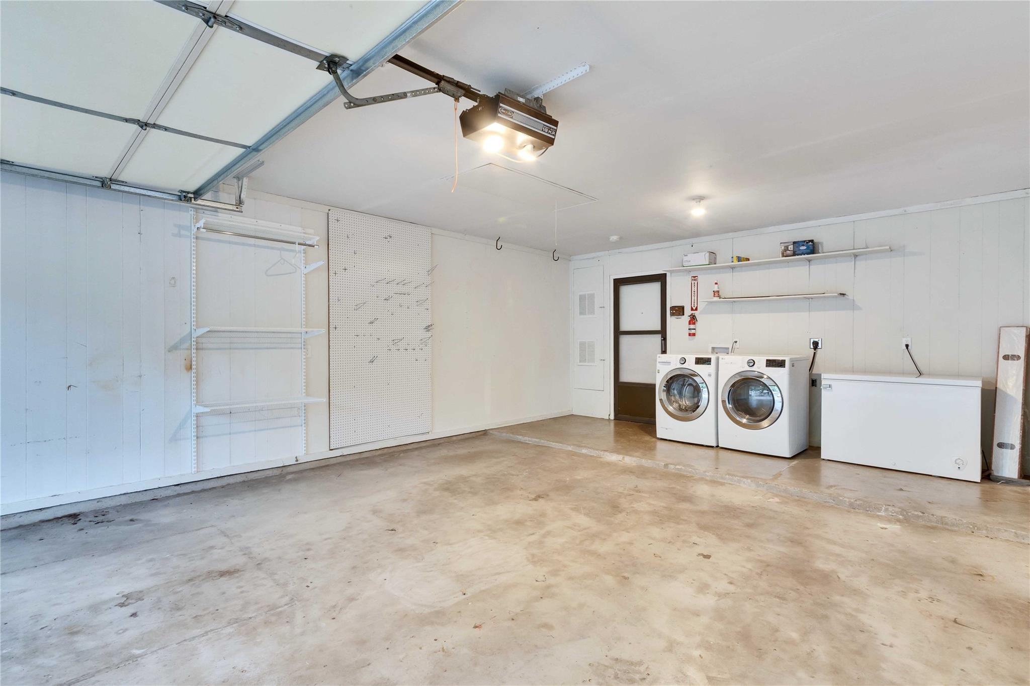 411 Chihuahua Trl Property Photo 18