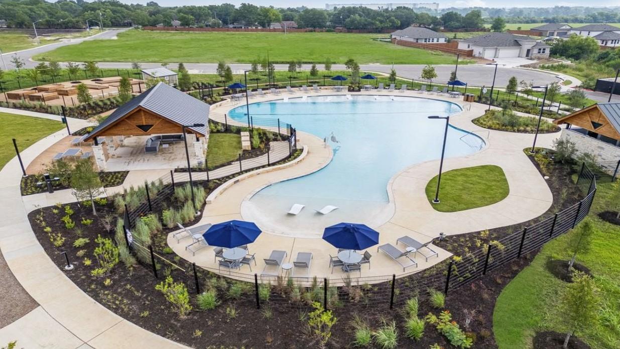 1409 Purple Martin Dr Property Photo 20