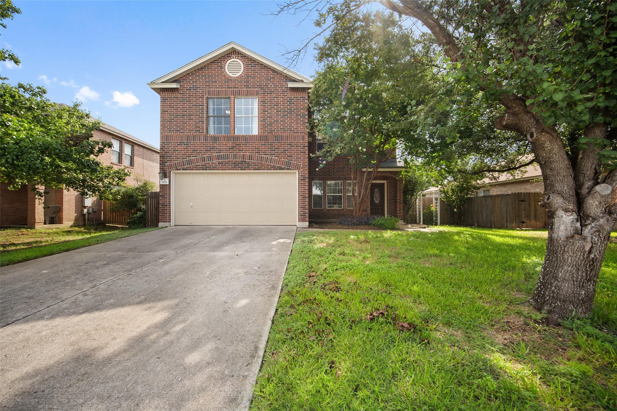 308 Sunny Brook Dr Property Photo 1