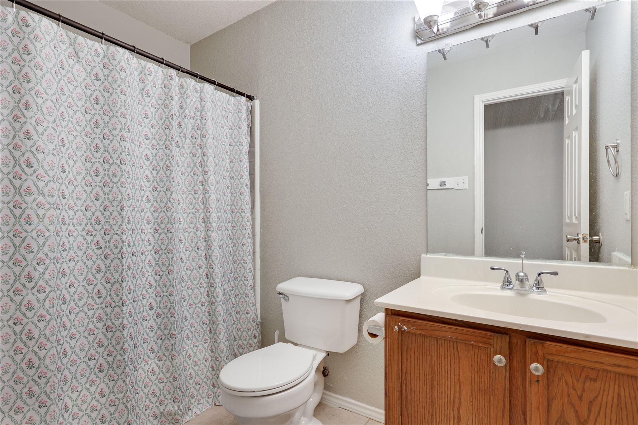 3800 Hickox Dr Property Photo 27