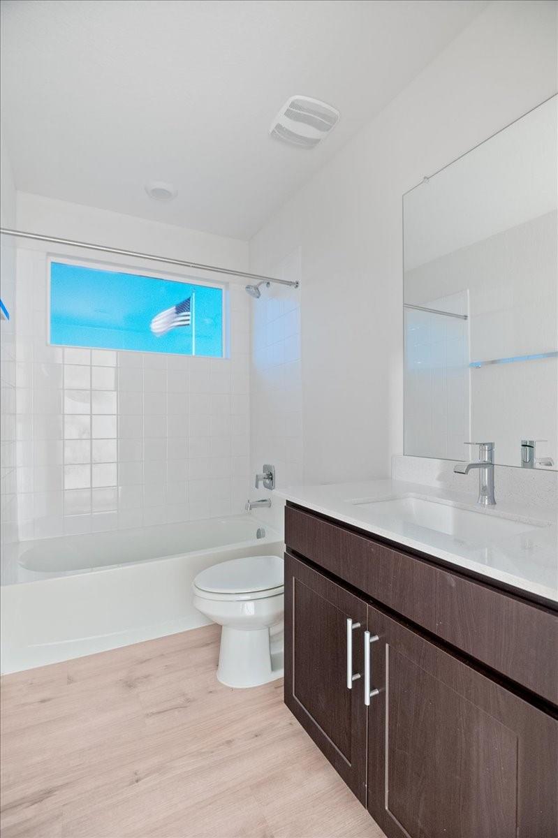 224 Fairfax Ave Property Photo 13