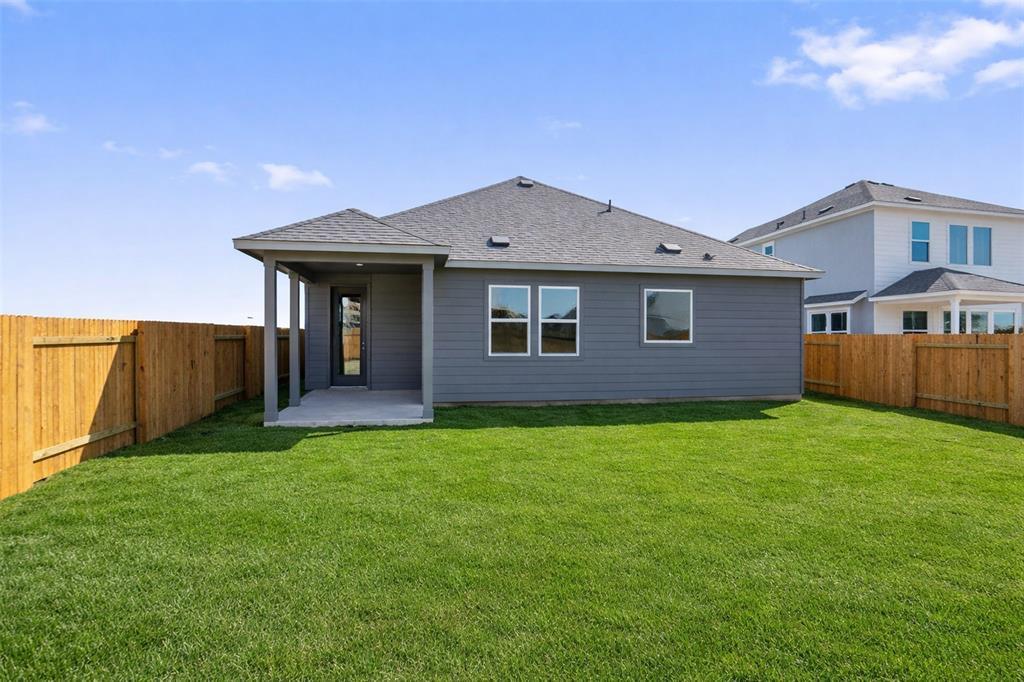 405 Stellar Wind Dr Property Photo 13