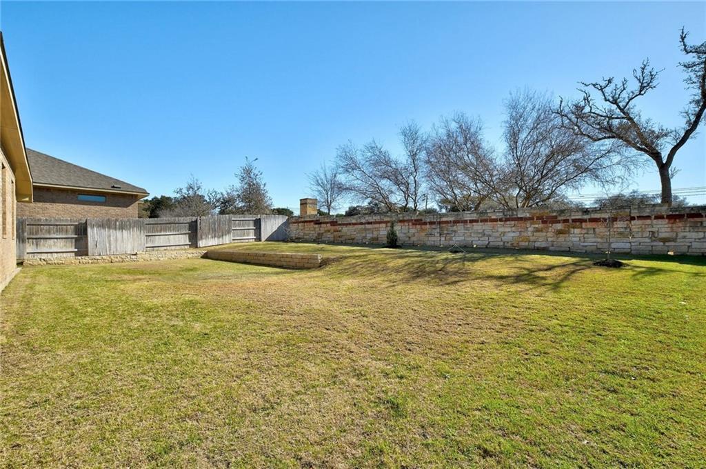 209 Wynnpage Dr Property Photo 22