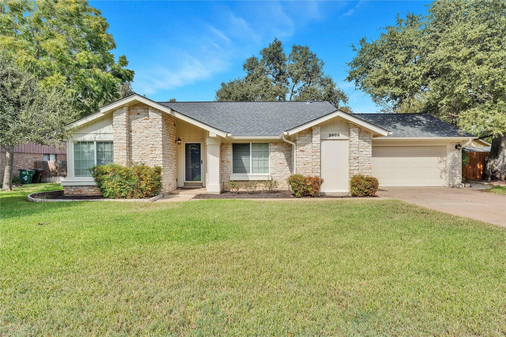 2608 Chowan Way Property Photo 1