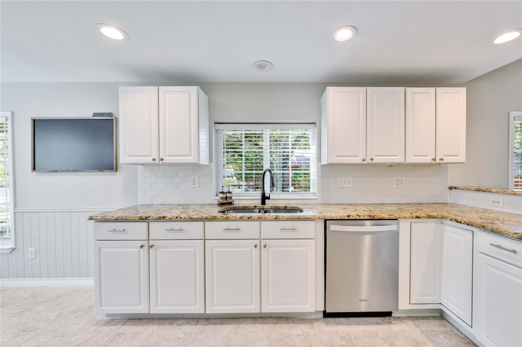 2608 Chowan Way Property Photo 6