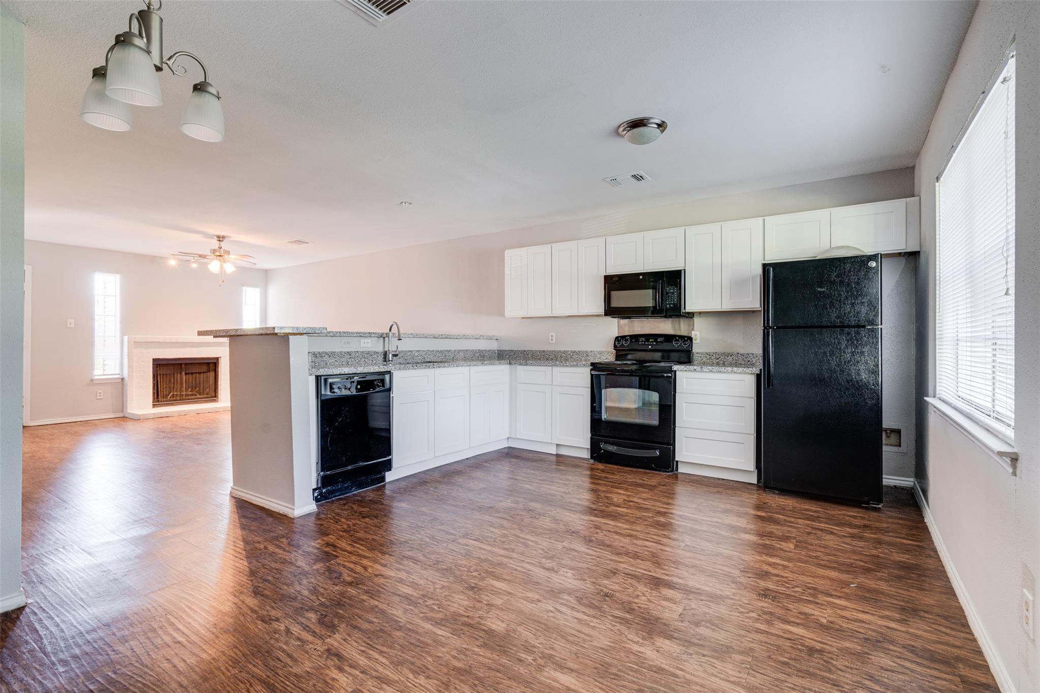 1830 River Crossing Cir #b Property Photo 8