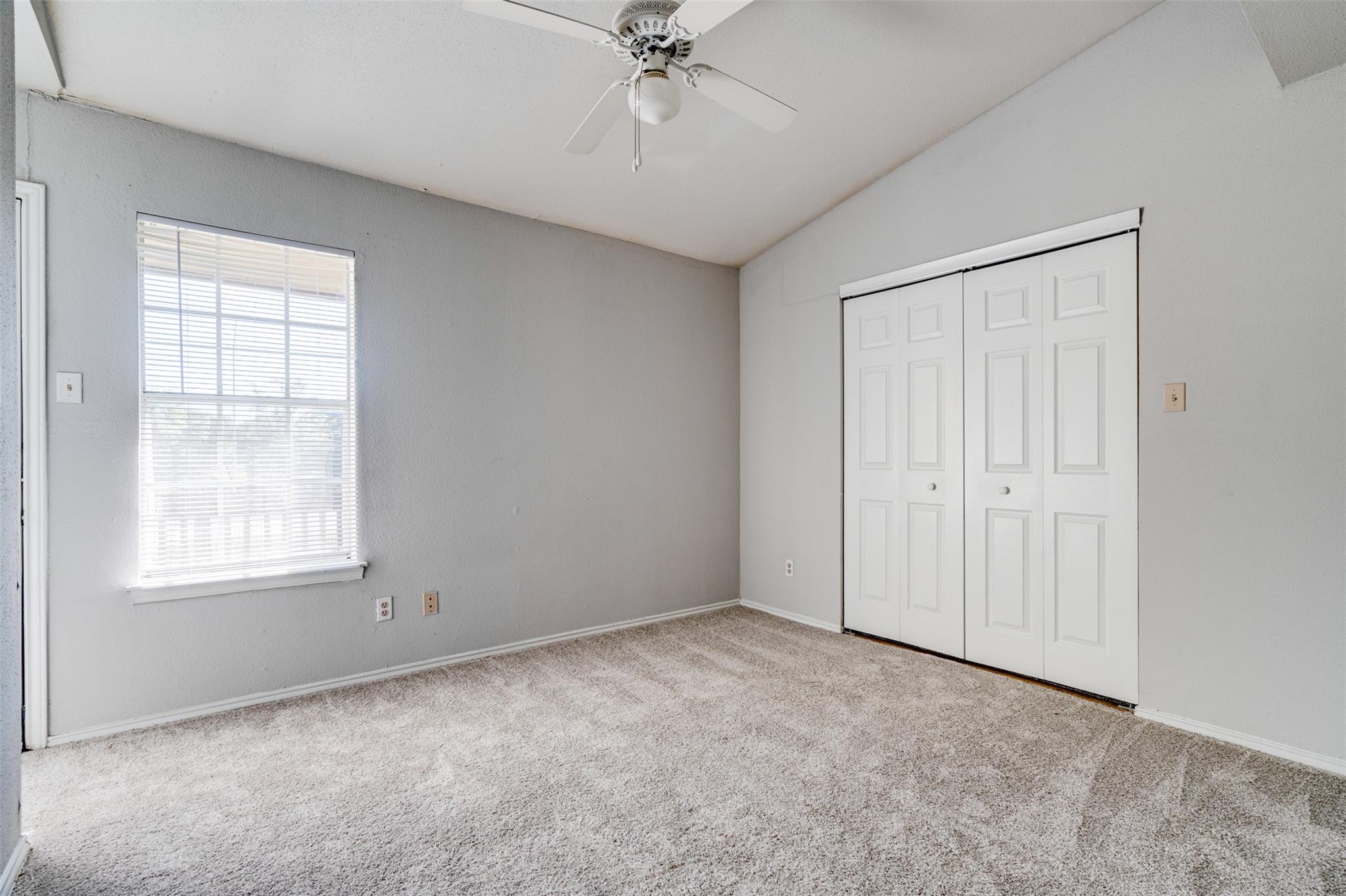 1830 River Crossing Cir #b Property Photo 13