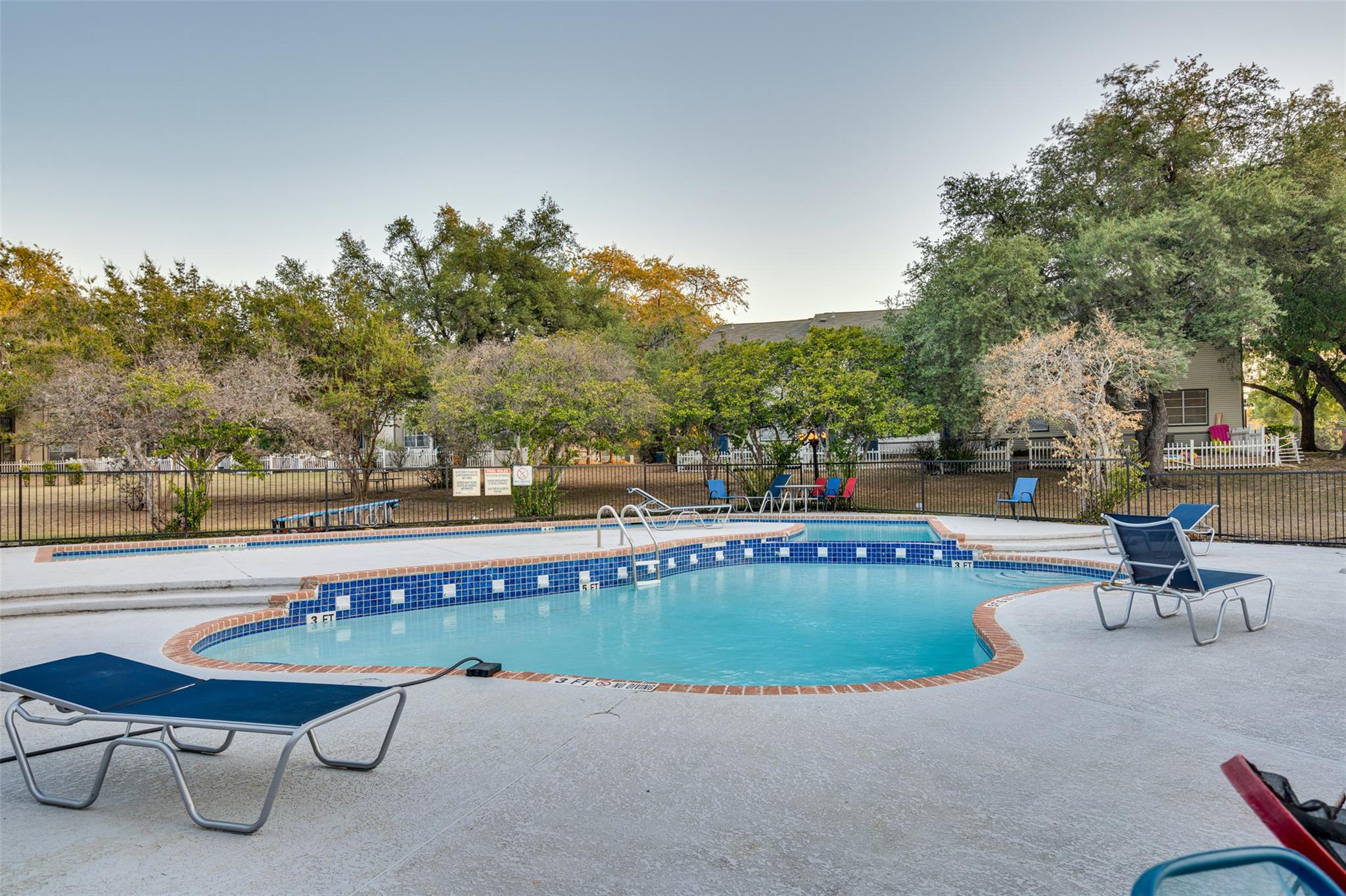 1830 River Crossing Cir #b Property Photo 22