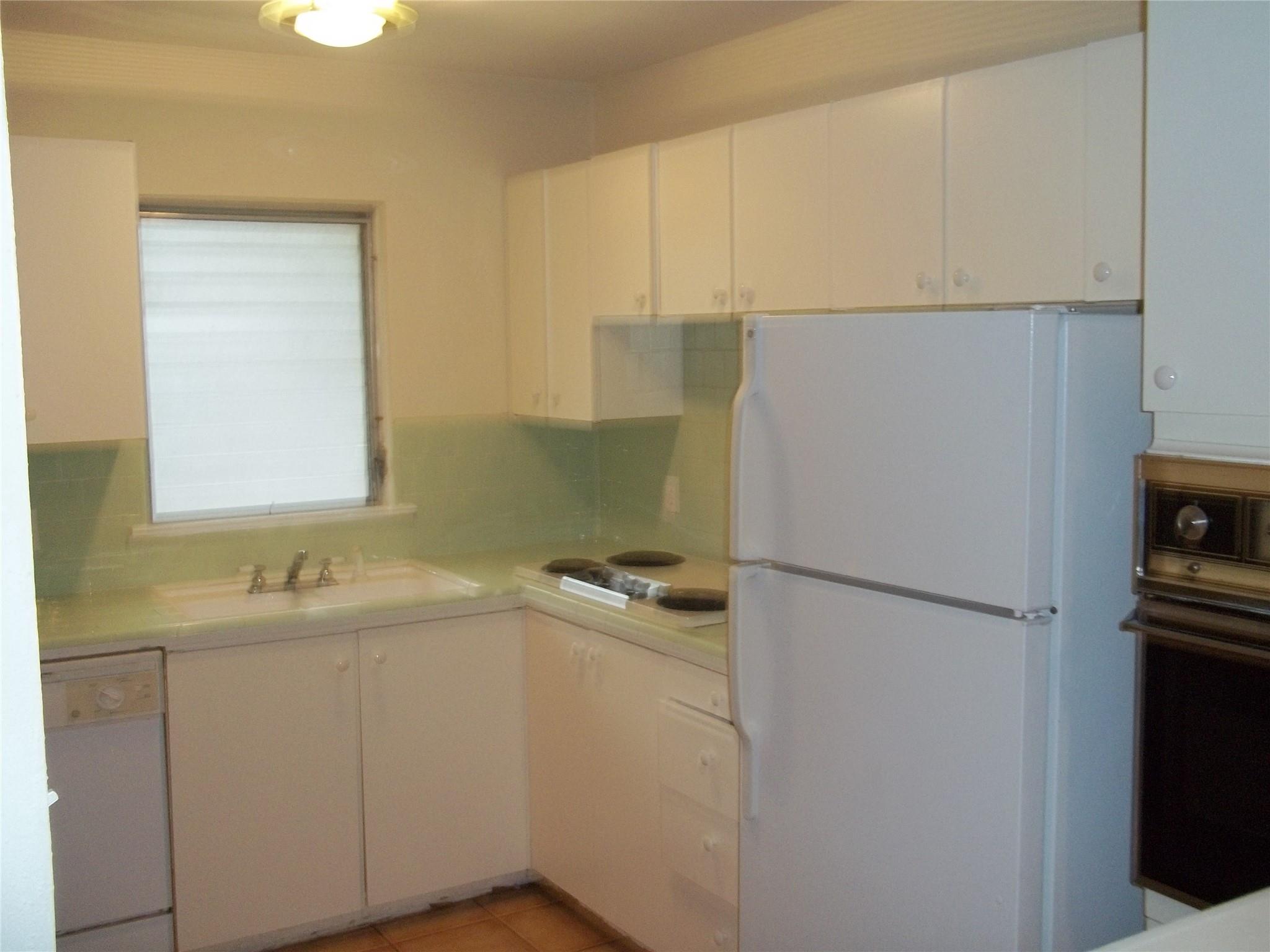 5320 Balcones Dr #a Property Photo 5