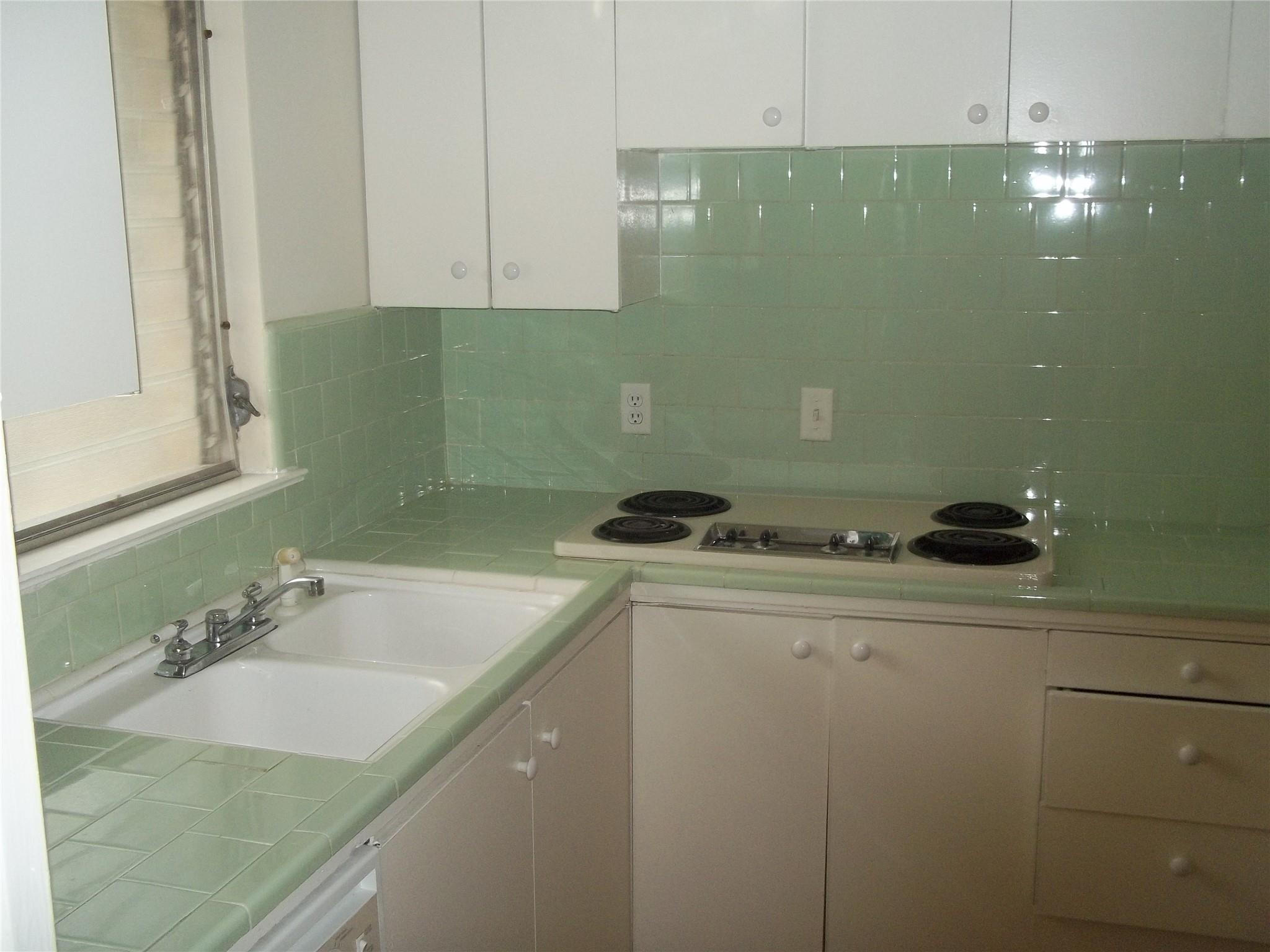 5320 Balcones Dr #a Property Photo 7