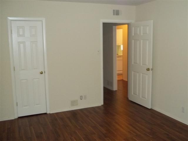 5320 Balcones Dr #a Property Photo 12