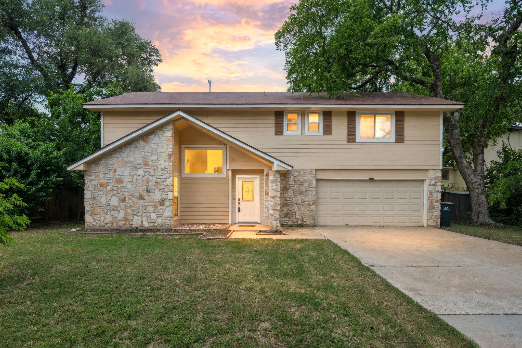 12410 Burlywood Trl Property Photo 1