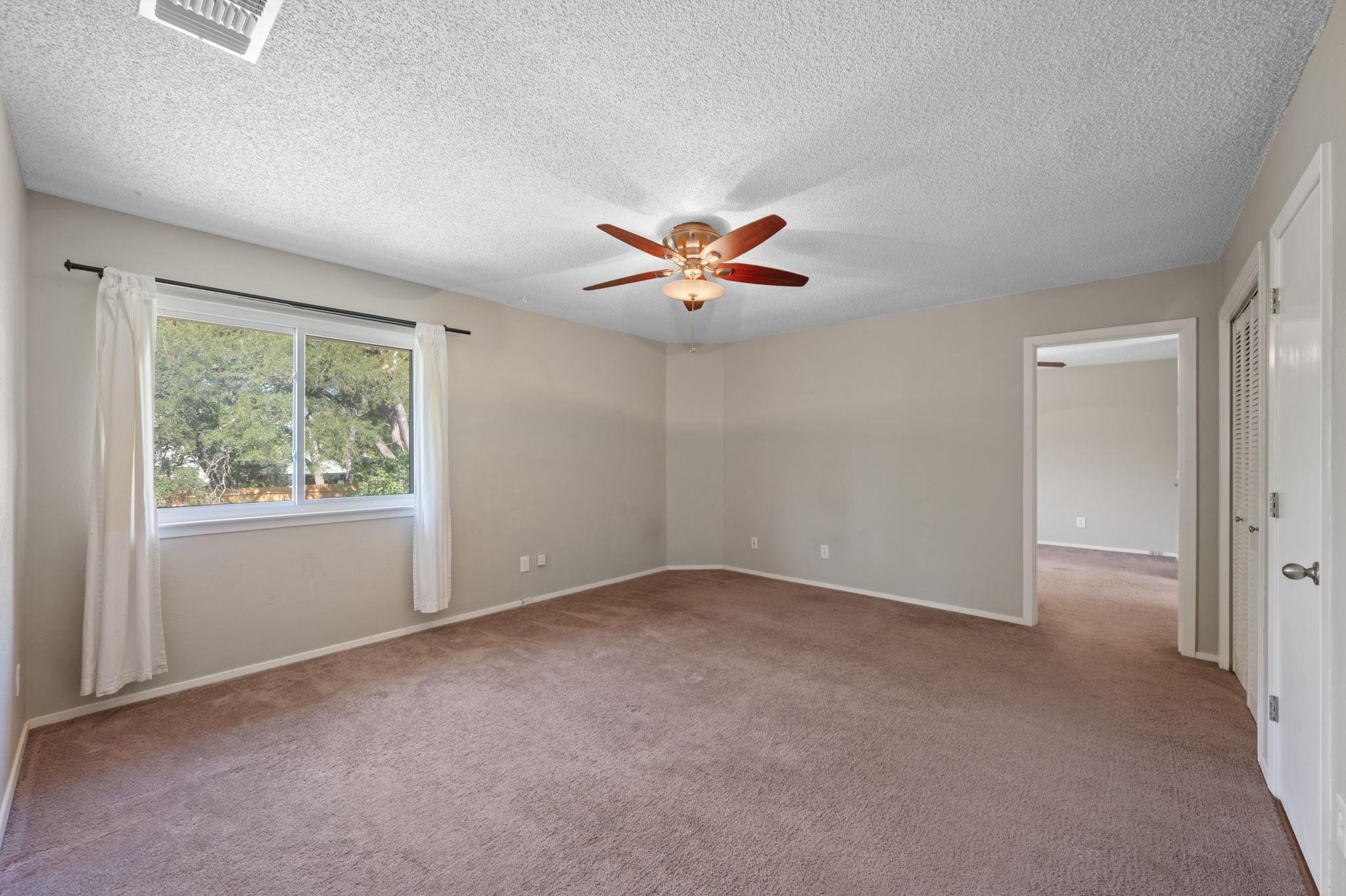 12410 Burlywood Trl Property Photo 18