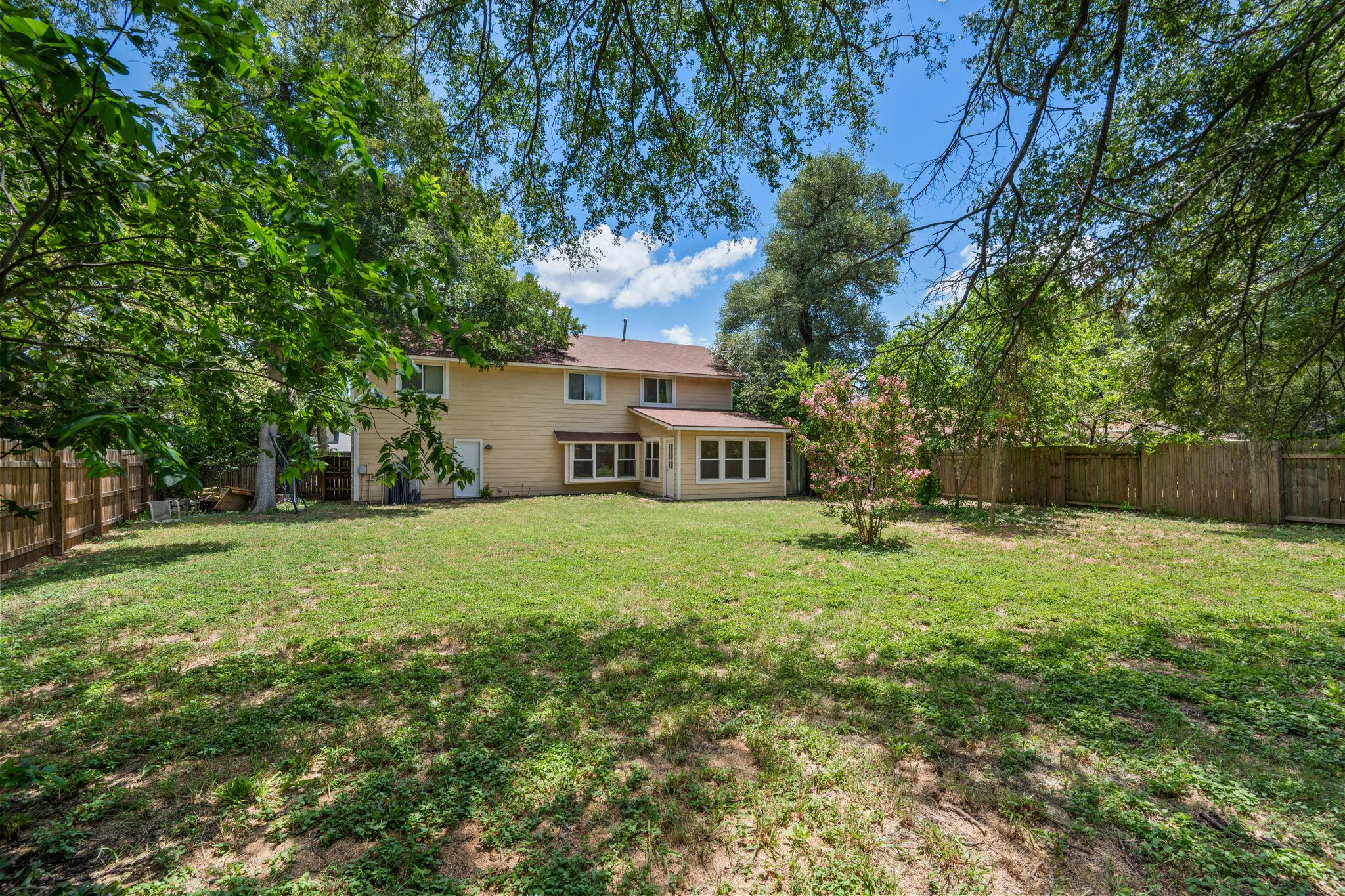 12410 Burlywood Trl Property Photo 27