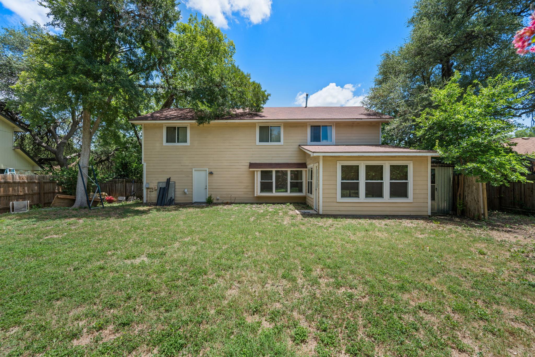 12410 Burlywood Trl Property Photo 28