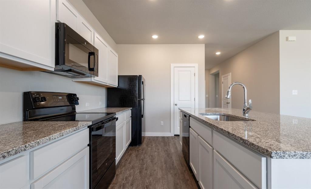 20107 Park Strip St #a & B Property Photo 7