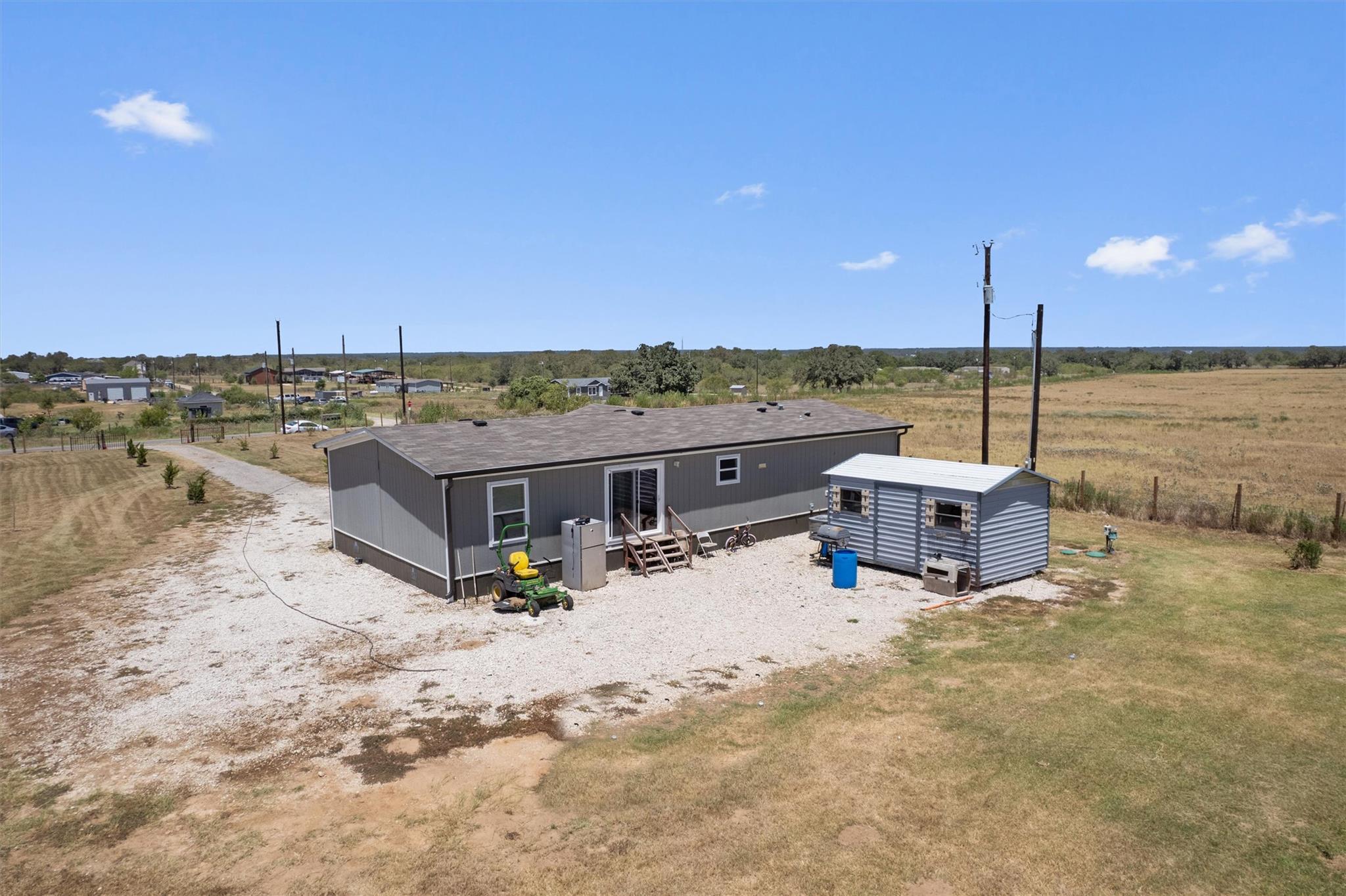 263 N Cedar Creek Dr Property Photo 6
