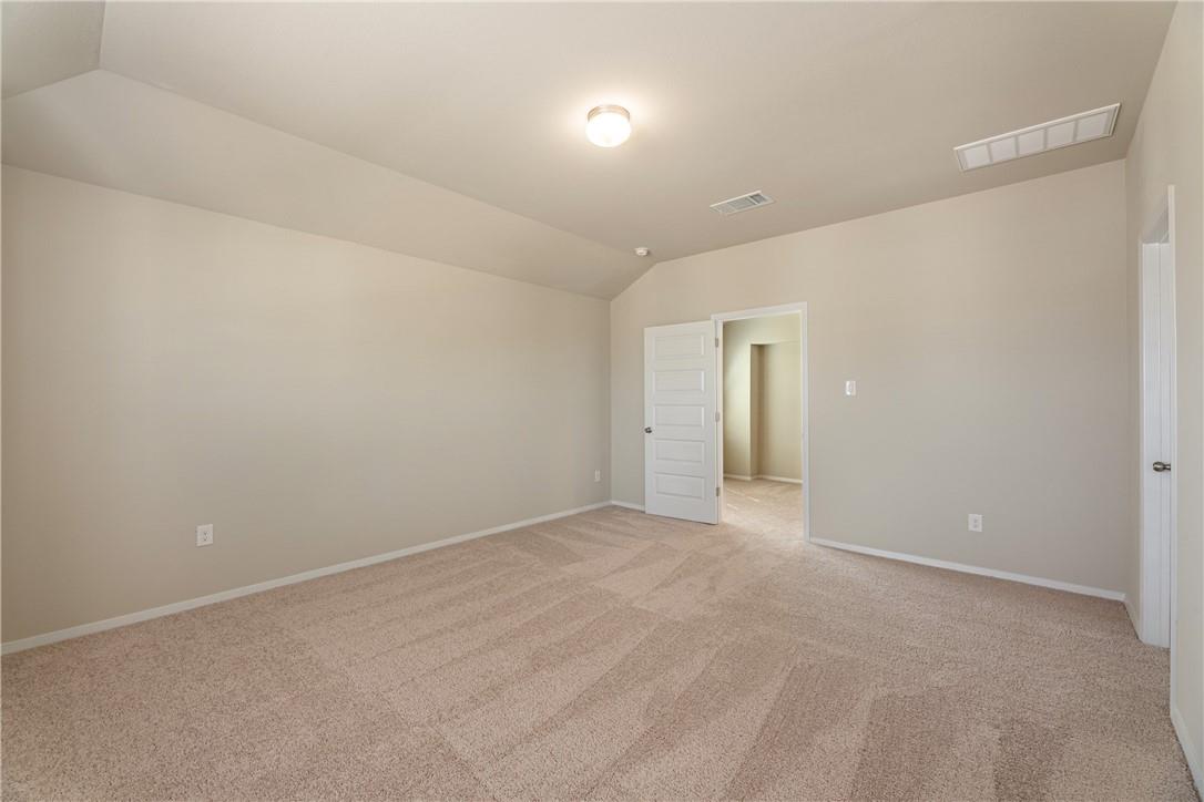 220 Trailside Ln Property Photo 21