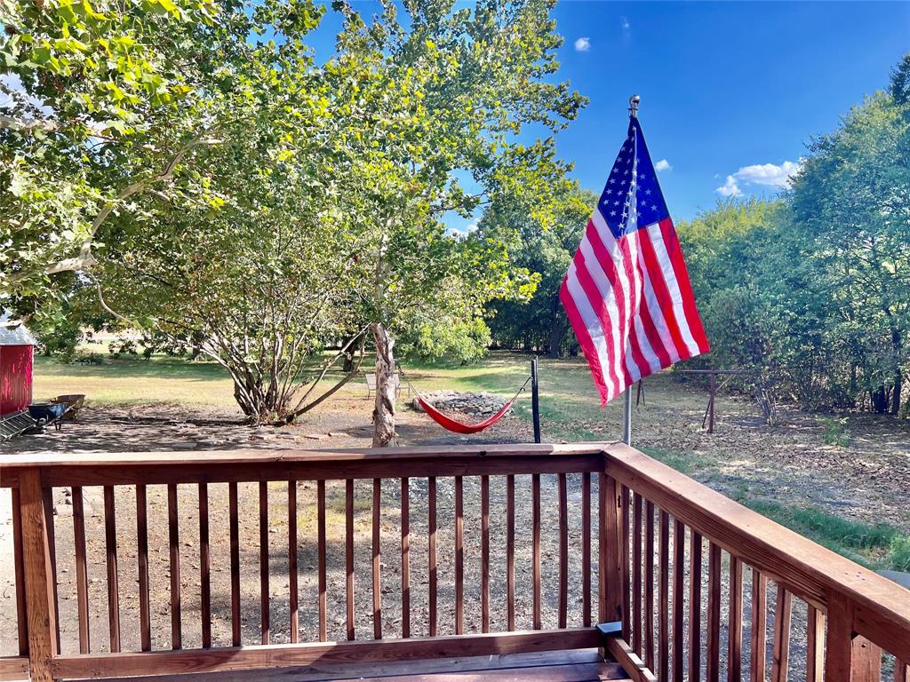 2556 Fm 972 Property Photo 2