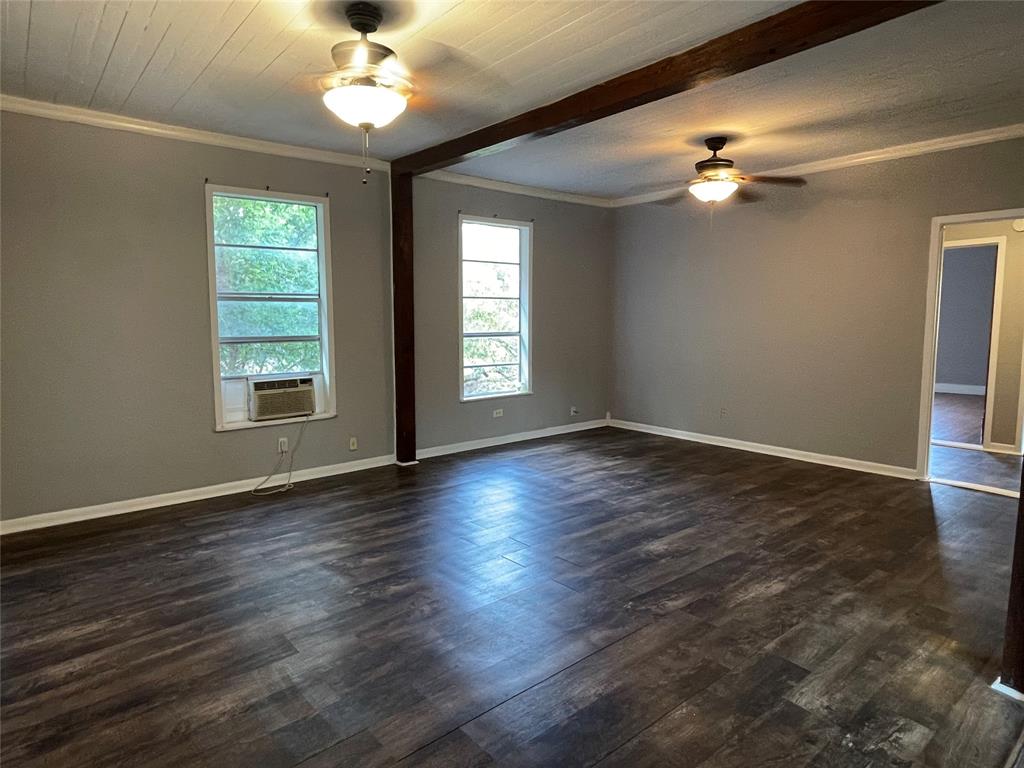 2556 Fm 972 Property Photo 6