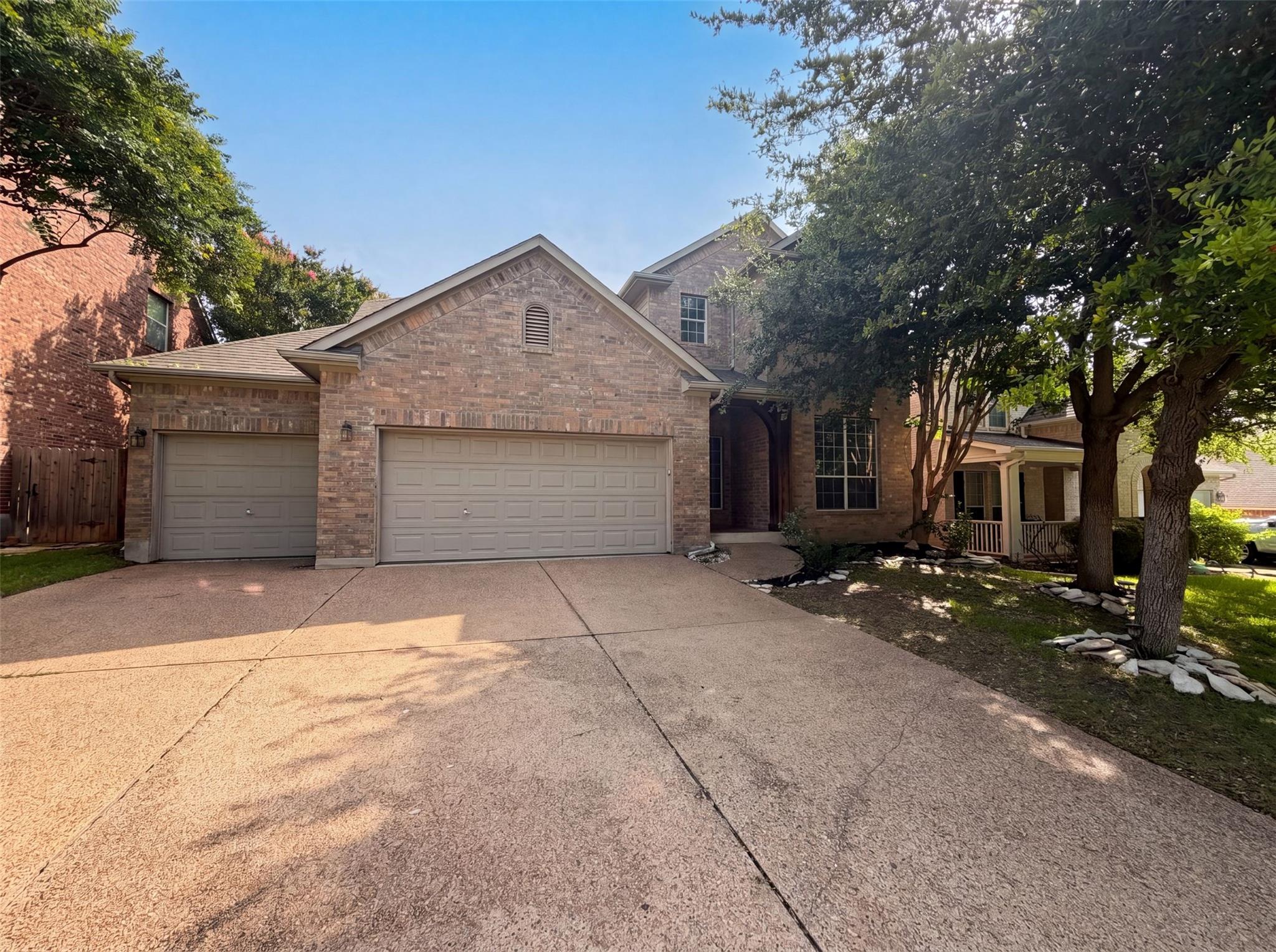 2404 Danciger Ln Property Photo 18