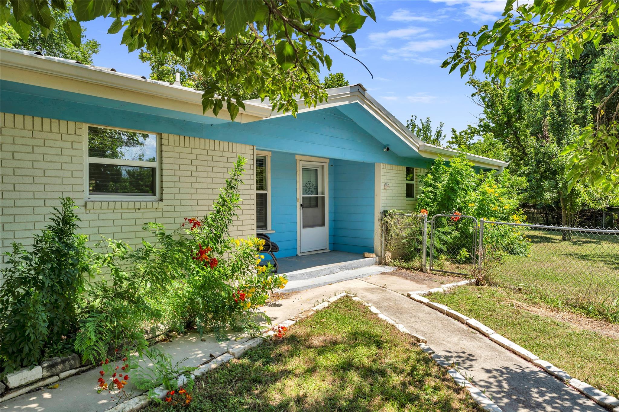 505 Chisum Trl Property Photo 1