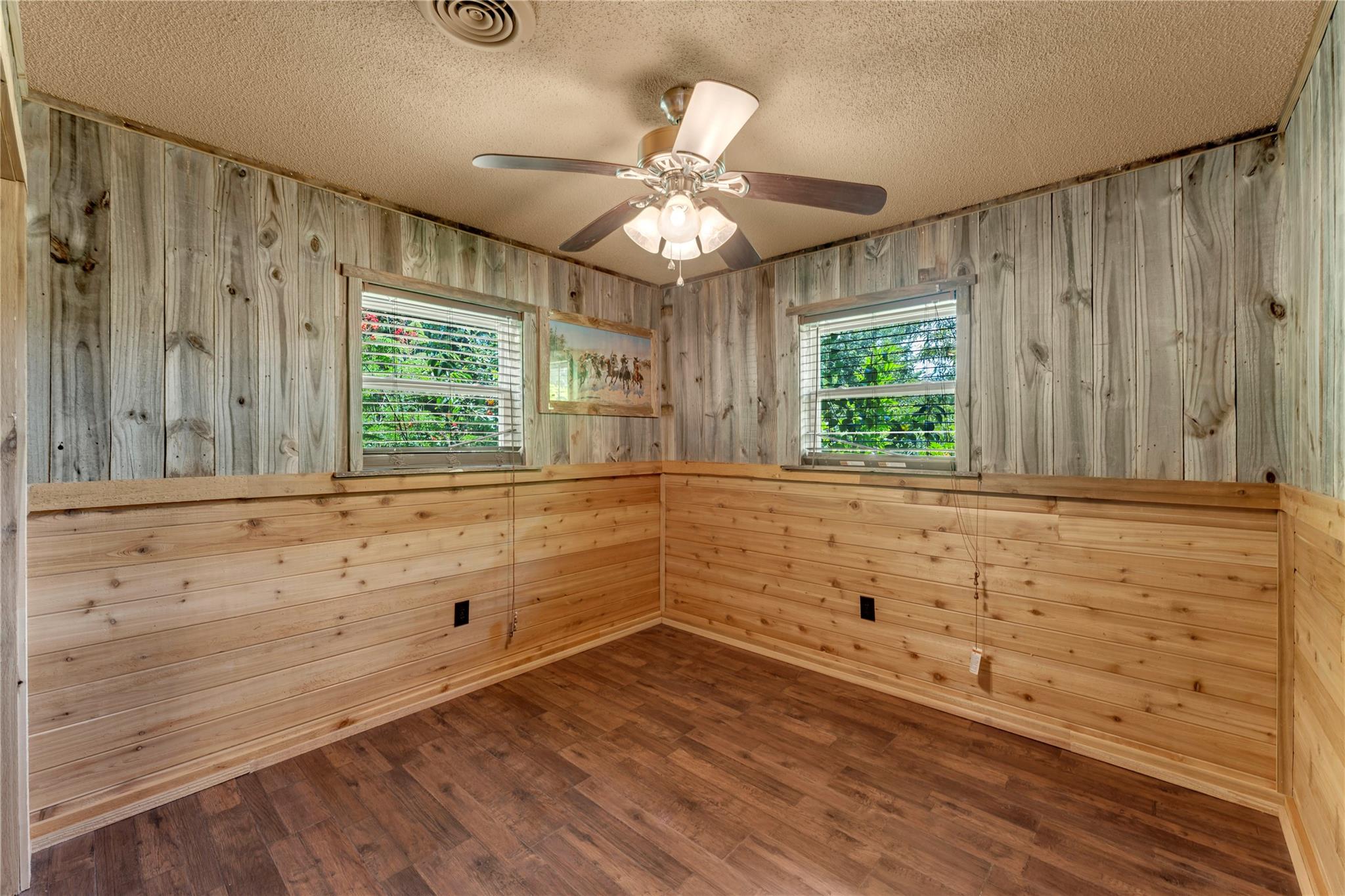 505 Chisum Trl Property Photo 12