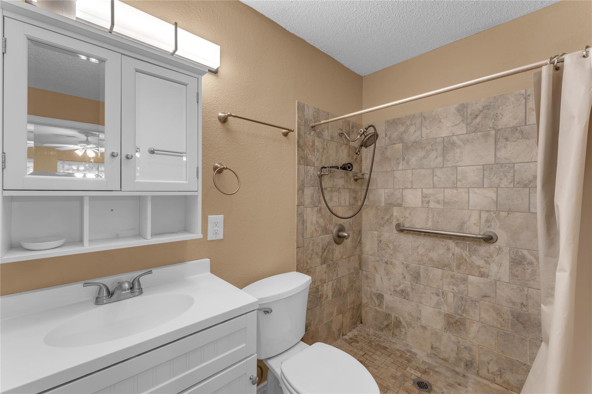 505 Chisum Trl Property Photo 13