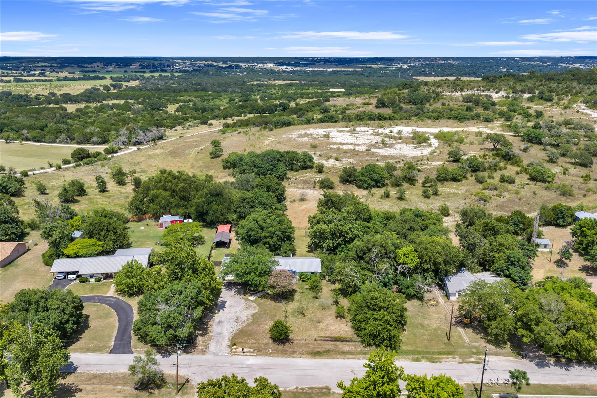 505 Chisum Trl Property Photo 37