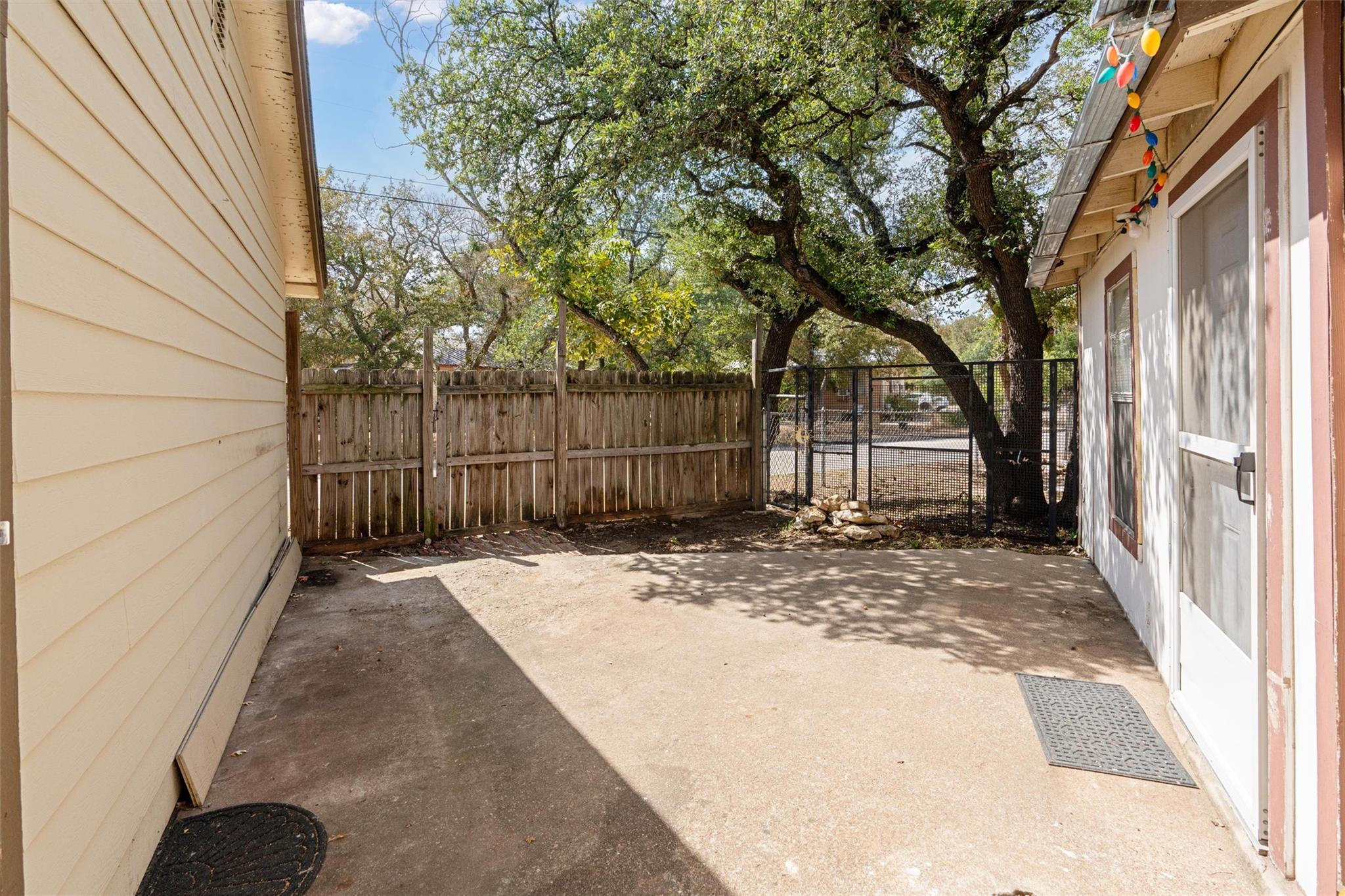 1102 Carlin Cv Property Photo 24