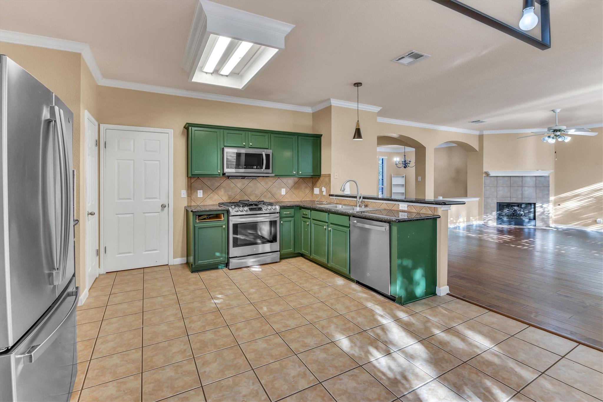 2132 Faldo Ln Property Photo 13