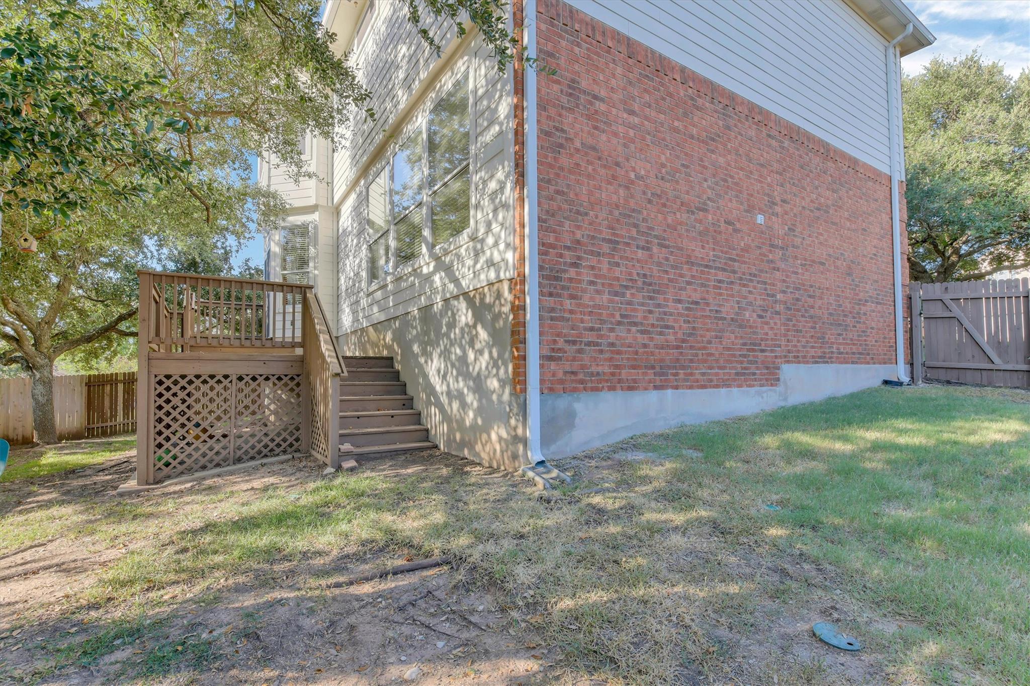 2132 Faldo Ln Property Photo 31