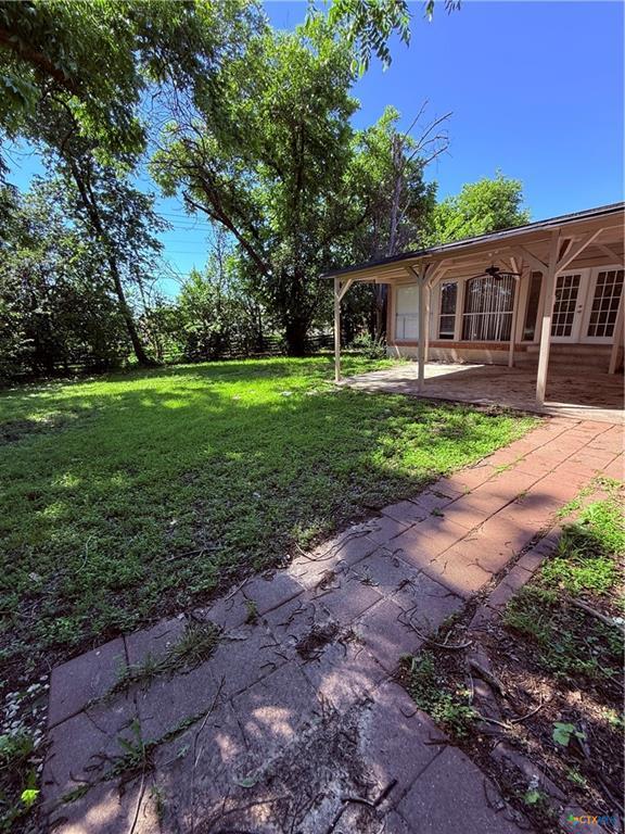 2218 Terrace Dr Property Photo 2