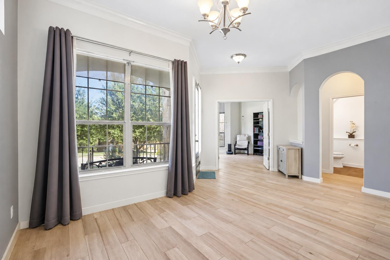 12213 Montclair Bnd Property Photo 8