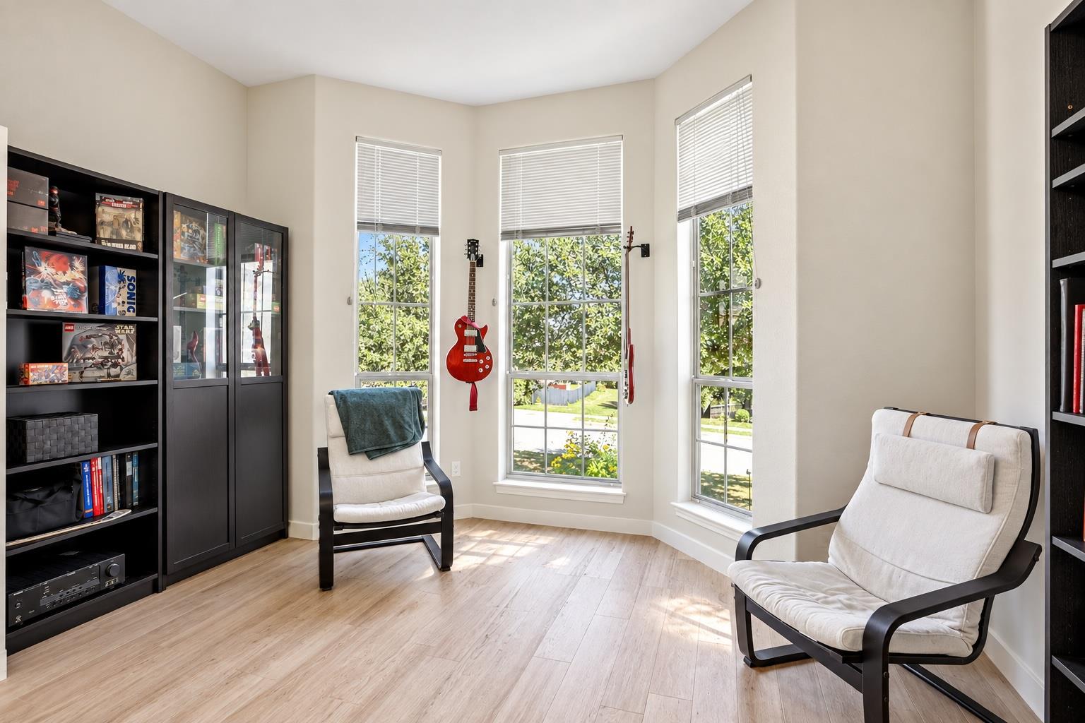 12213 Montclair Bnd Property Photo 9