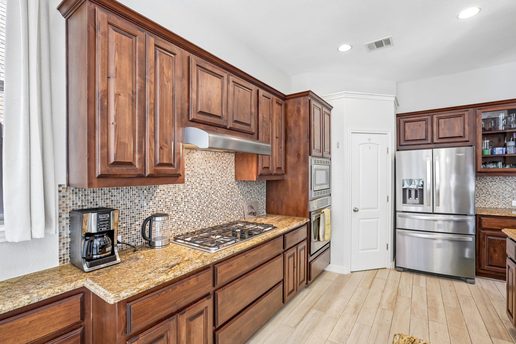 12213 Montclair Bnd Property Photo 15