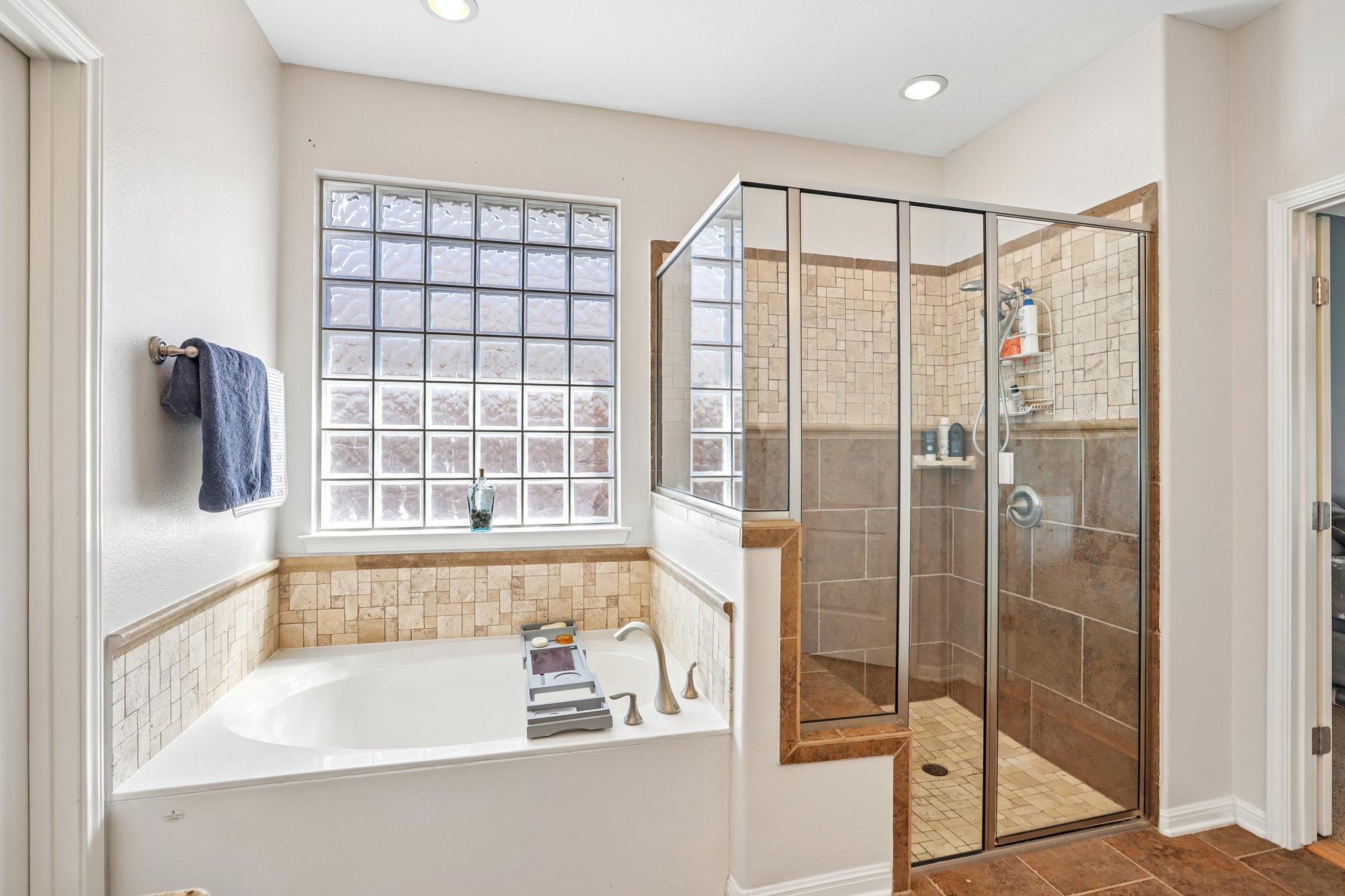 12213 Montclair Bnd Property Photo 19